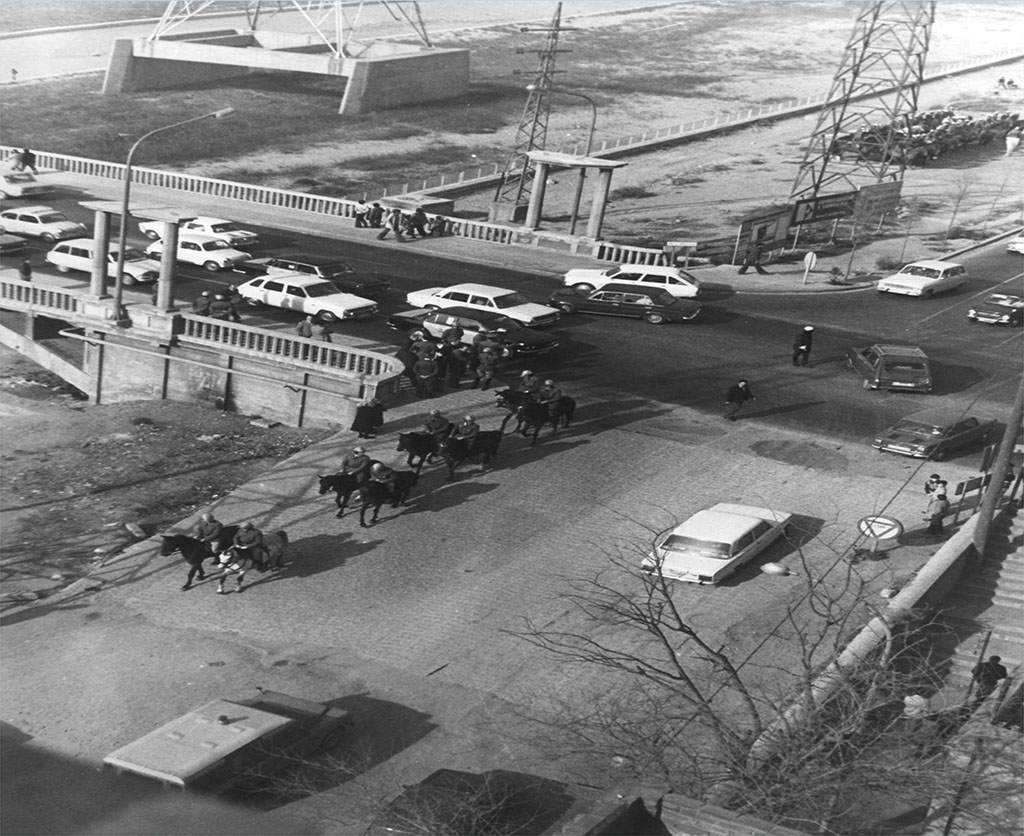 18 gener 1976, desplegament policial per impedir la rebuda a Téllez.